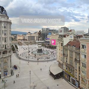 Hotel Square Σκόπια Exterior photo