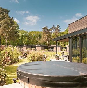 Wellness Lodge With Hot Tub, On A Beautiful Nature Reserve Rhenen Exterior photo