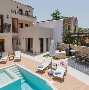 New Stylish Villa With Heated Pool & Jacuzzi! Μελιδόνι Exterior photo