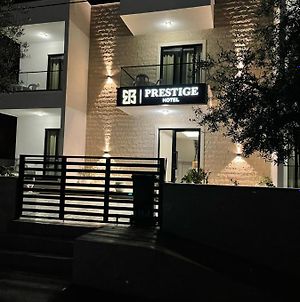 Prestige Hotel Εξαμίλιο Exterior photo