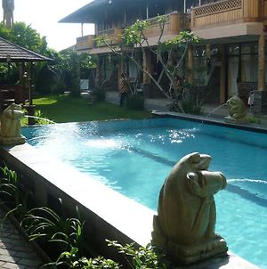 Hotel Pesona Bamboe Μπαντούνγκ Exterior photo