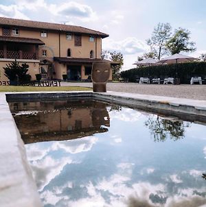 Tenuta Montezeglio Country Family House Ξενοδοχείο Invorio Inferiore Exterior photo
