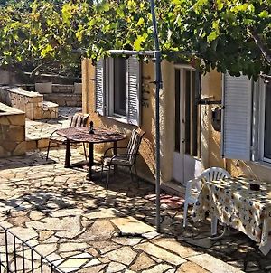 Rustic Cottage-Self Check In & Free Wi-Fi Κοθρέας Exterior photo