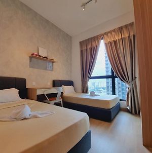 Paradise Home Staycation Ph2101,2,3 Contactless Self Check-In Private Rooms In 3Br Unit Subang Jaya Exterior photo