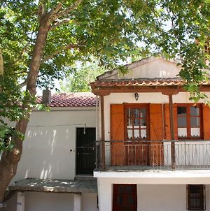 Παραδοσιακό Αρχοντικό στη Χώρα Σαμοθράκης Βίλα Exterior photo