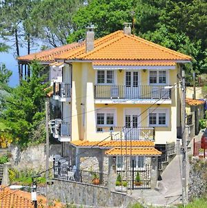 Beautiful Apartment In Cudillero With Wifi And 1 Bedrooms Exterior photo