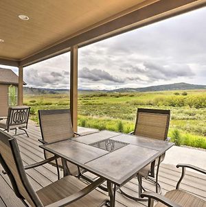 Relaxing Granby Retreat With Deck, Grill And Mtn Views Βίλα Exterior photo
