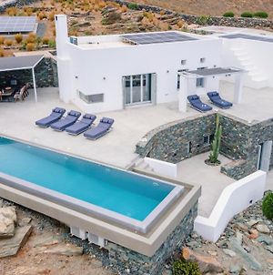 Luxury Villa With Pool And Sea View Liaropá Exterior photo