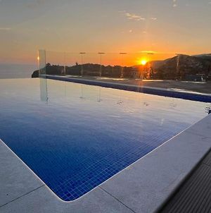 Madeira Sea Sunshine With Heated Pool Διαμέρισμα Ribeira Brava Exterior photo