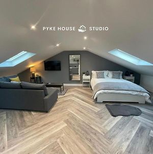 Pyke House Studio Διαμέρισμα Highpeak Junction Exterior photo