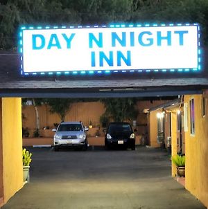 Day N Night Inn Λος Άντζελες Exterior photo
