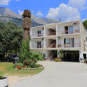 Apartments With A Parking Space Tucepi, Makarska - 2676 Exterior photo