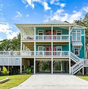 Sea Style By Oak Island Accommodations Exterior photo