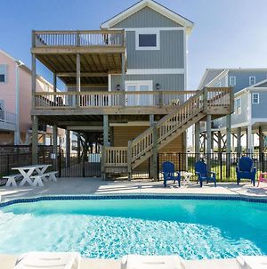 The Treasure Chest By Oak Island Accommodations Exterior photo
