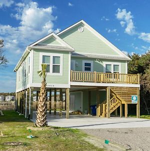 Fountains Folly By Oak Island Accommodations Exterior photo