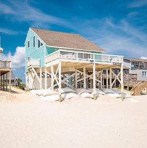 Just Beachy By Oak Island Accommodations Exterior photo
