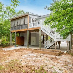 Fitz Us Fine By Oak Island Accommodations Exterior photo