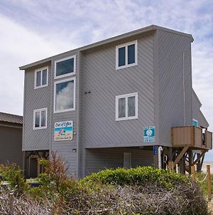 Out Of Office By Oak Island Accommodations Exterior photo