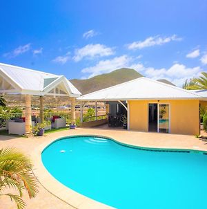 Spacious Villa With Ocean And Mountain View-4 Beds Cul de Sac Exterior photo