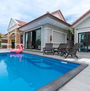 The Thalang Pool Villa Exterior photo