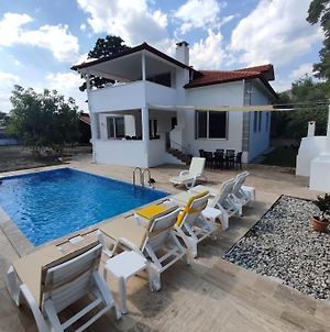 Villa Serenity With Private Pool And Large Garden. Μούγκλα Exterior photo