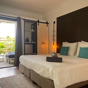 Casa Mantana Bonaire Bed and Breakfast Κράλεντικ Exterior photo