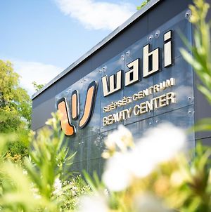 Wabi Hotel - Beauty & Dental Center Σόπρον Exterior photo
