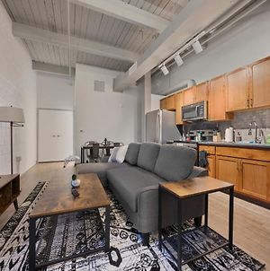 Industrial Loft Apartments In The Beautiful Superior Building Minutes From Firstenergy Stadium 219 Κλίβελαντ Exterior photo