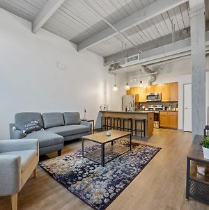 Industrial Loft Apartments In The Beautiful Superior Building Minutes From Firstenergy Stadium 304 Κλίβελαντ Exterior photo