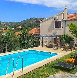 Family Friendly House With A Swimming Pool Vinisce, Trogir - 7510 Βίλα Exterior photo