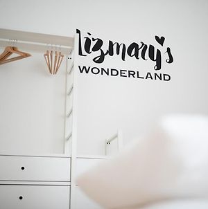 Lizmary'S Wonderland Διαμέρισμα Βουδαπέστη Exterior photo