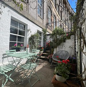 Guestready - Stylish 2Br Flat For 5 In The Heart Of Edinburgh Διαμέρισμα Exterior photo