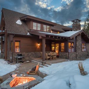 Maple By Avantstay Modern Mountain Home W Cozy Fire Pit 15 Mins Frm Northstar Truckee Exterior photo