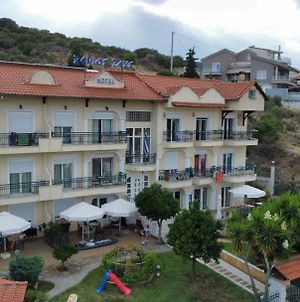 Xenios Zeus Ξενοδοχείο Nea Iraklitsa Exterior photo