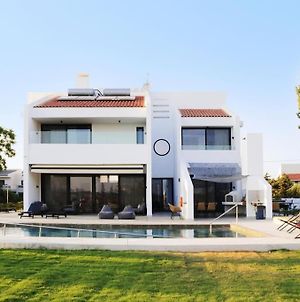 Maison A Rhodes With 66M2 Heated Pool Βίλα Κοσκινού Exterior photo