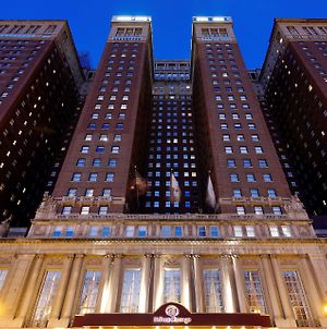 Hilton Chicago Ξενοδοχείο Exterior photo