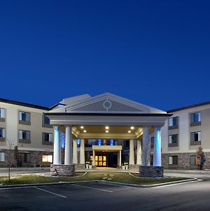 Holiday Inn Express & Suites Salt Lake City-Airport East Exterior photo