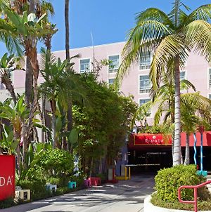 Ramada Plaza By Wyndham West Hollywood Hotel & Suites Λος Άντζελες Exterior photo