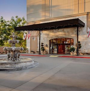 Doubletree By Hilton Hotel Santa Ana - Orange County Airport Σάντα Άνα Exterior photo