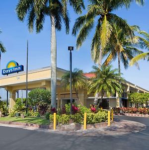 Days Inn By Wyndham Florida City Exterior photo