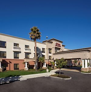 Hampton Inn & Suites Paso Robles Exterior photo