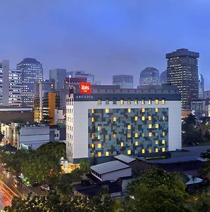 Ibis Jakarta Arcadia Ξενοδοχείο Exterior photo