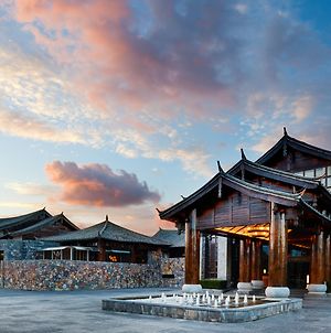 Intercontinental Lijiang Ancient Town Resort, An Ihg Hotel Exterior photo