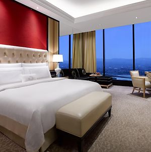 The Trans Luxury Hotel Μπαντούνγκ Exterior photo