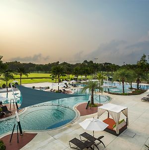 Eastin Thana City Golf Resort Μπανγκόκ Exterior photo