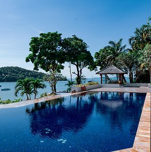 Chandara Resort And Spa Phuket Exterior photo
