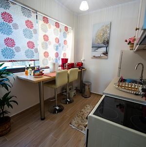 Efie'S Studio Διαμέρισμα Καλαμάτα Exterior photo