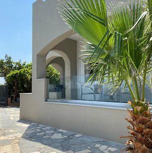 Beautiful House In Front Of The Sea Διαμέρισμα Gazi Exterior photo