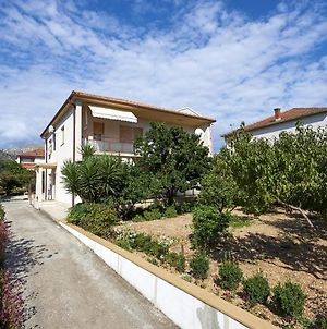 Apartments And Rooms With Parking Space Trogir - 13102 Exterior photo