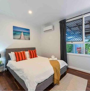 5 Mins To Perth Airport-Immaculate And Joyful House On Stanley Βίλα Exterior photo